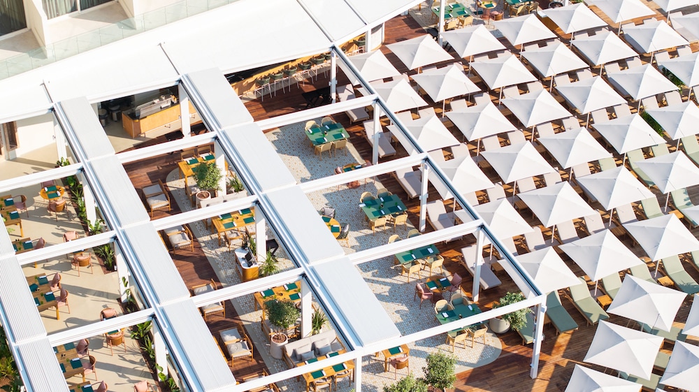 Rixos Premium Dubrovnik — Restaurant & bars in Dubrovnik, Dubrovnik-Neretva