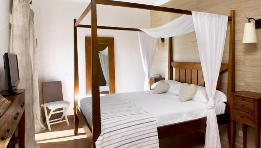 Parque Das Laranjeiras — Hotel rooms in Vilamoura, Faro