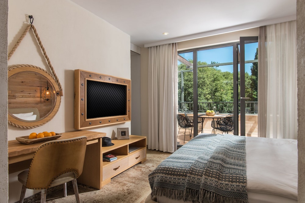Blu Bay Hotel Sozopol — Hotel rooms in Sozopol, Burgas Region