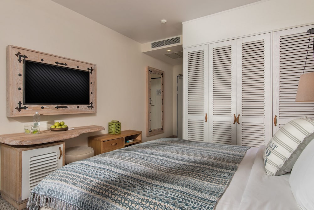 Blu Bay Hotel Sozopol — Hotel rooms in Sozopol, Burgas Region