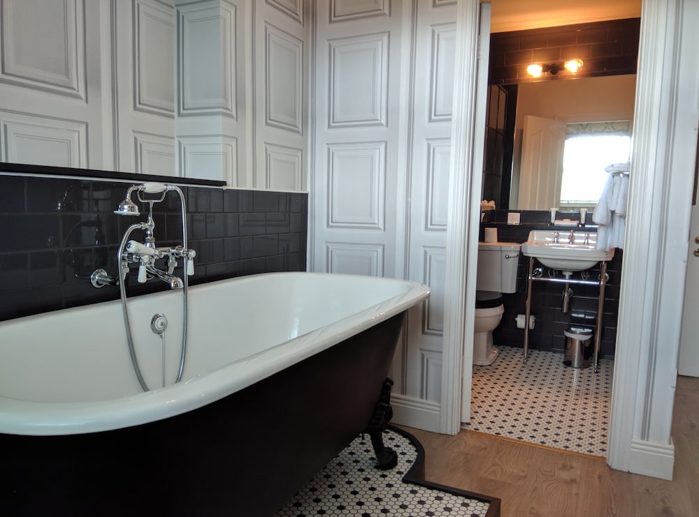 Pembroke Townhouse — Hotel rooms in Dublin, Dublin City