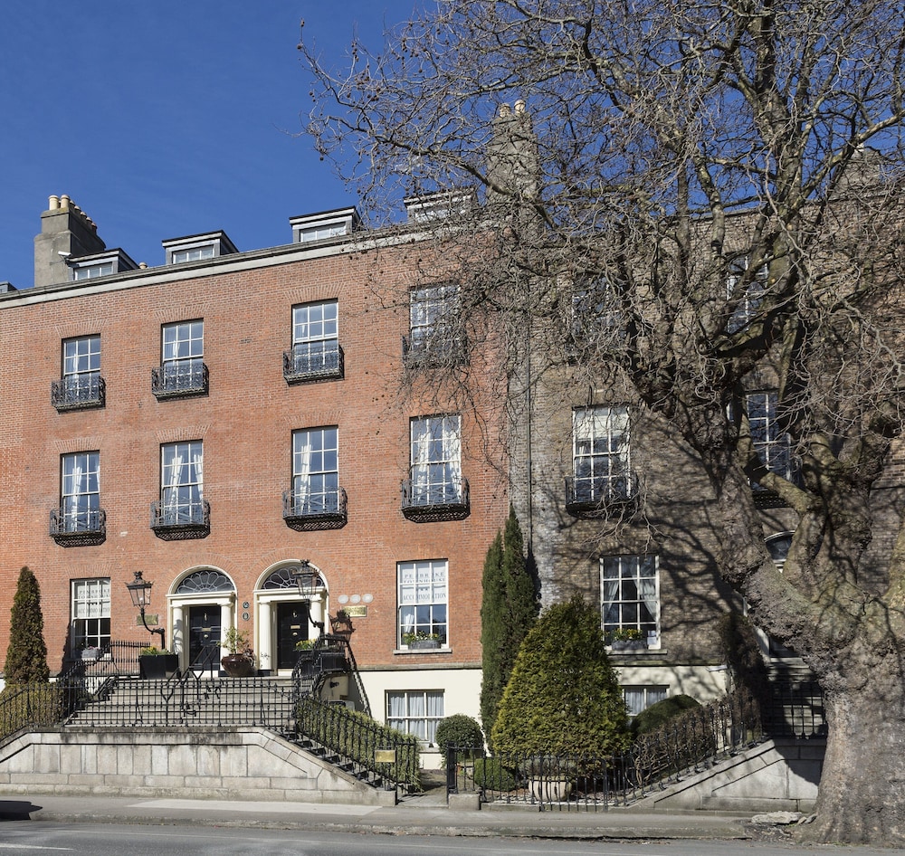 Pembroke Townhouse — Hotel building in Dublin, Dublin City