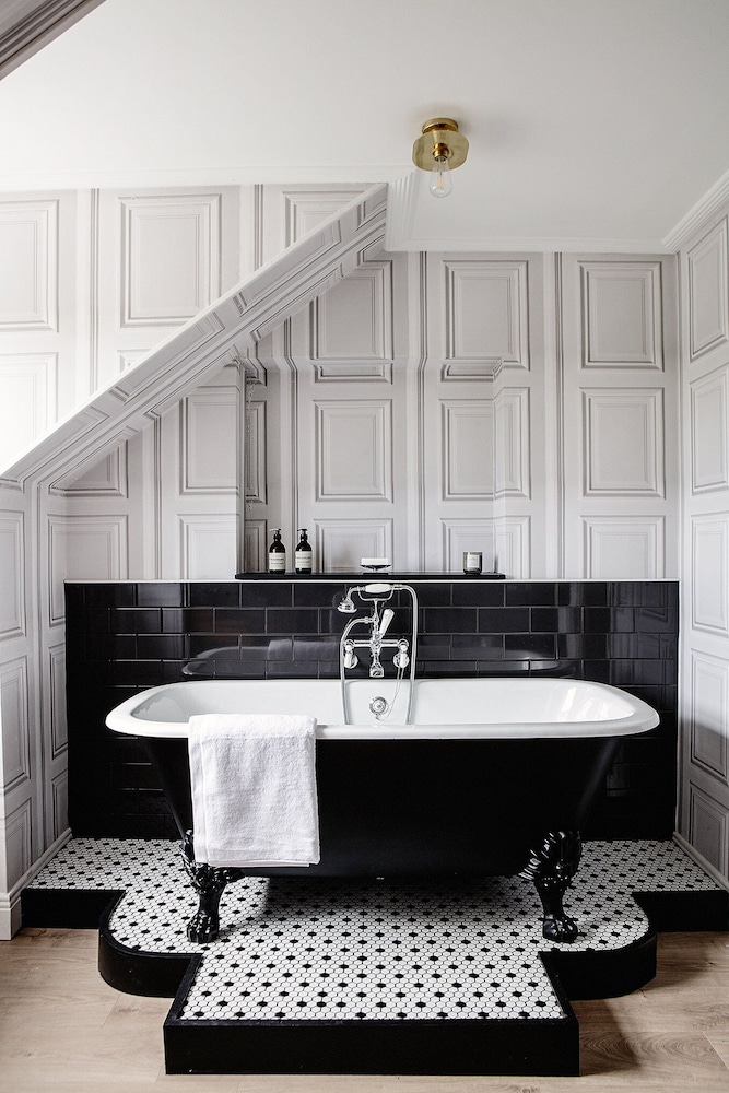Pembroke Townhouse — Hotel rooms in Dublin, Dublin City