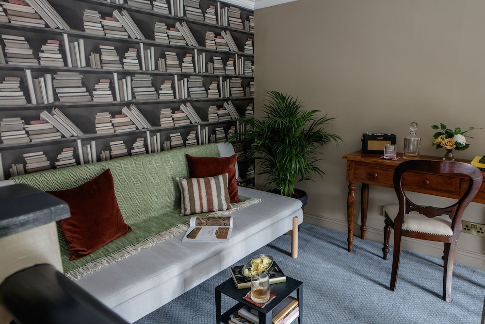 Pembroke Townhouse — Hotel rooms in Dublin, Dublin City