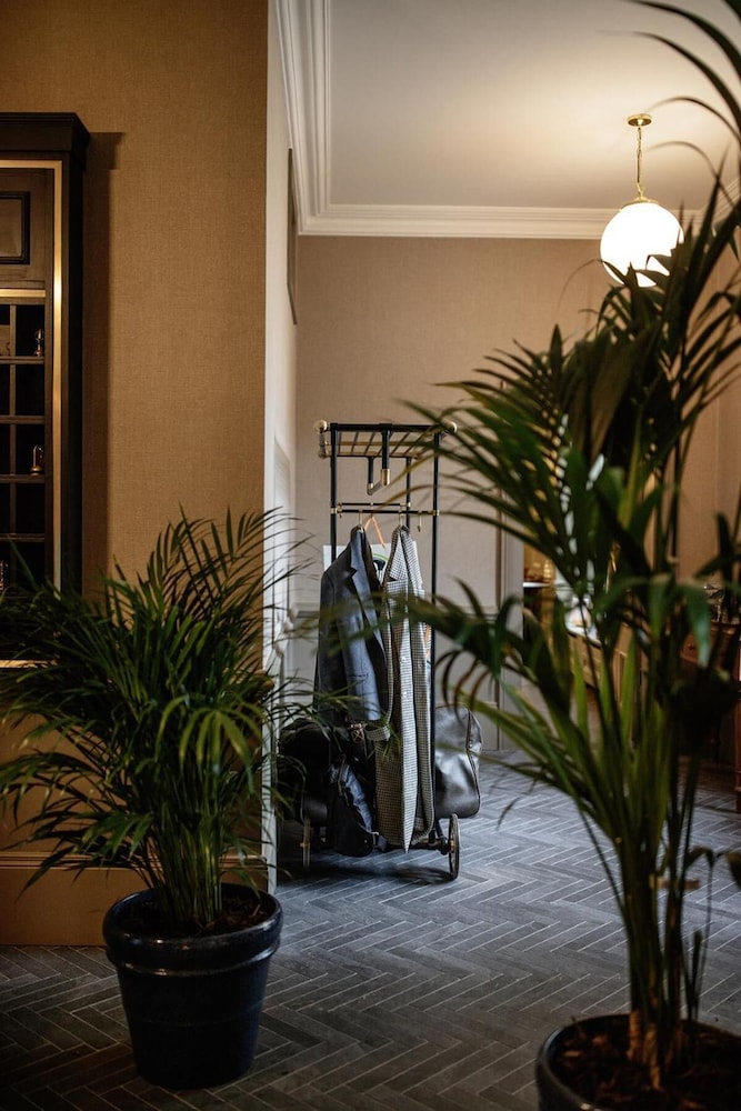 Pembroke Townhouse — Hotel rooms in Dublin, Dublin City