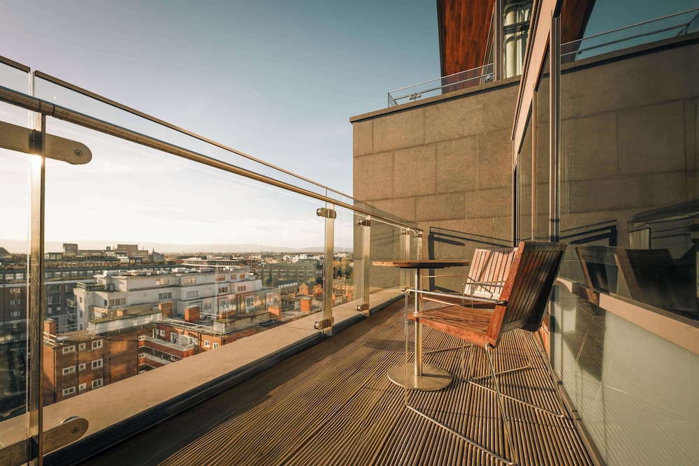 Radisson Blu Royal Hotel, Dublin — Hotel rooms in Dublin, Dublin City