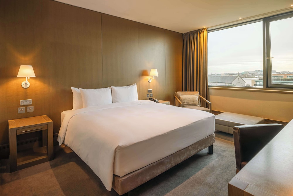 Radisson Blu Royal Hotel, Dublin — Hotel rooms in Dublin, Dublin City