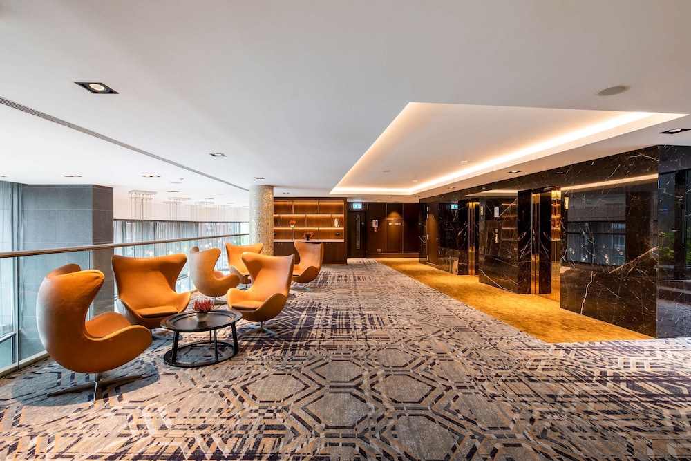 Radisson Blu Royal Hotel, Dublin — Hotel building in Dublin, Dublin City