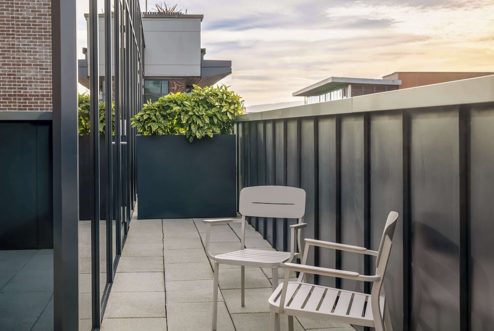 Radisson Blu Royal Hotel, Dublin — Hotel building in Dublin, Dublin City
