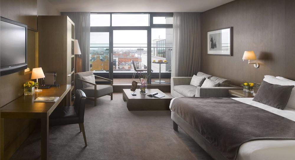 Radisson Blu Royal Hotel, Dublin — Hotel rooms in Dublin, Dublin City