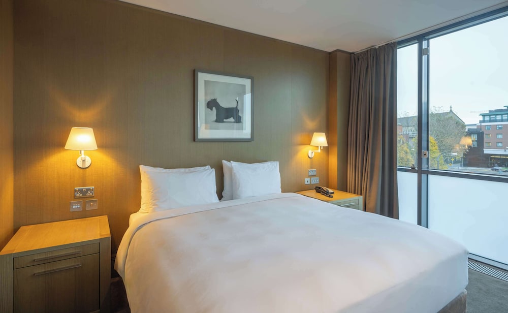 Radisson Blu Royal Hotel, Dublin — Hotel rooms in Dublin, Dublin City
