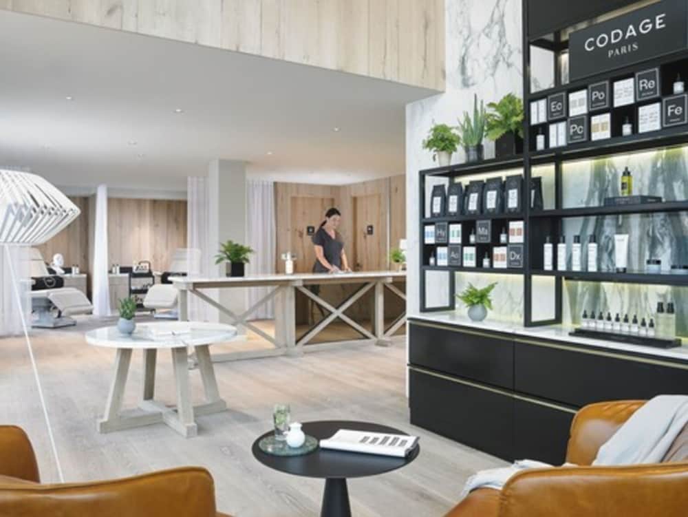Radisson Blu Royal Hotel, Dublin — Spa in Dublin, Dublin City