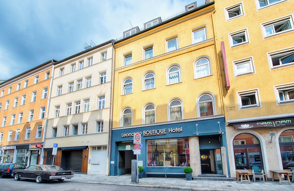 Leonardo Boutique Hotel Munich — Hotel building in Munich, Bavaria