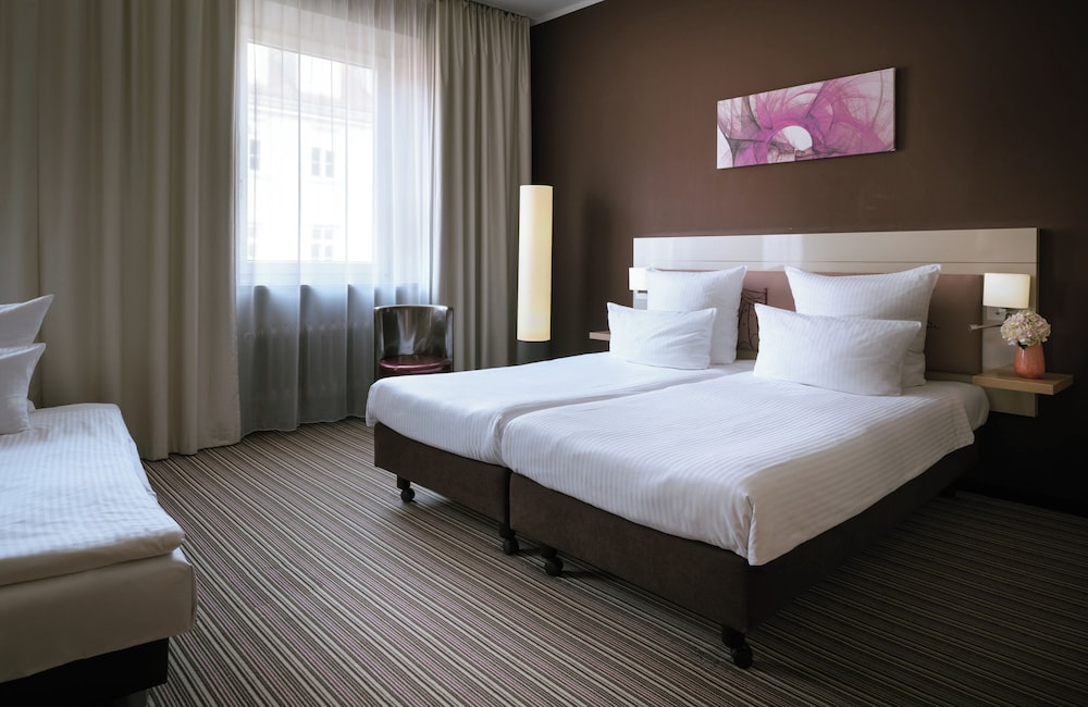 Leonardo Boutique Hotel Munich — Hotel rooms in Munich, Bavaria