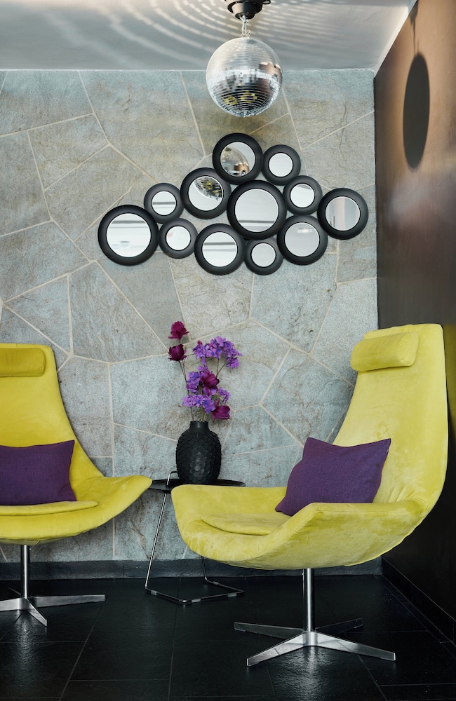 Leonardo Boutique Hotel Munich — Hotel rooms in Munich, Bavaria