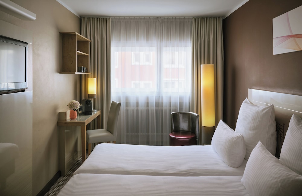 Leonardo Boutique Hotel Munich — Hotel rooms in Munich, Bavaria
