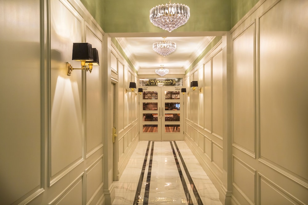 The Bonnington Dublin & Leisure Centre — Hotel building in Dublin, Dublin City