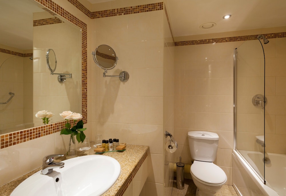 The Bonnington Dublin & Leisure Centre — Hotel rooms in Dublin, Dublin City