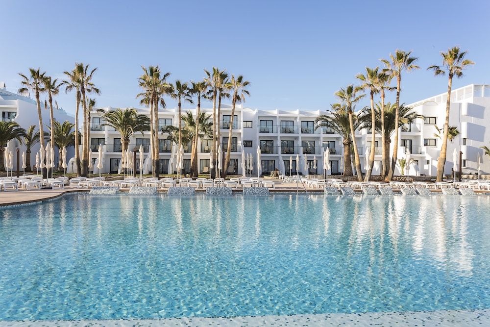 Grand Palladium White Island Resort & Spa - All Inclusive
