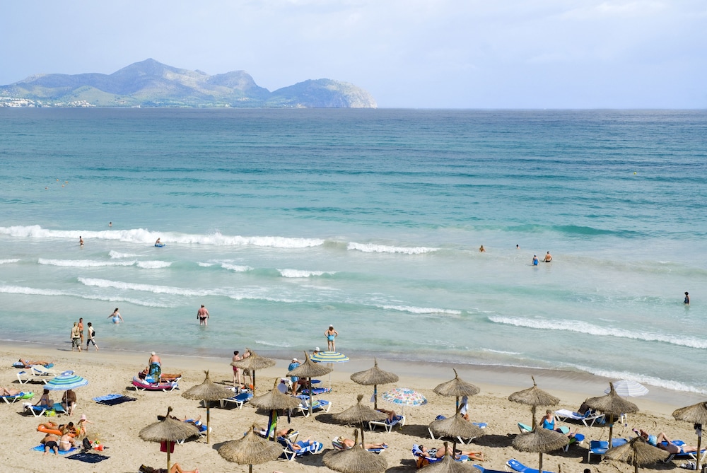 Grupotel Picafort Beach — Beach in Can Picafort, Balearic Islands