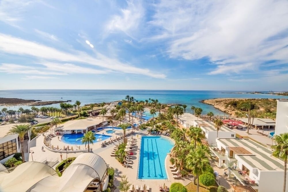 Adams Beach Hotel & Spa — Swimming pool in Ayia Napa, Famagusta Region