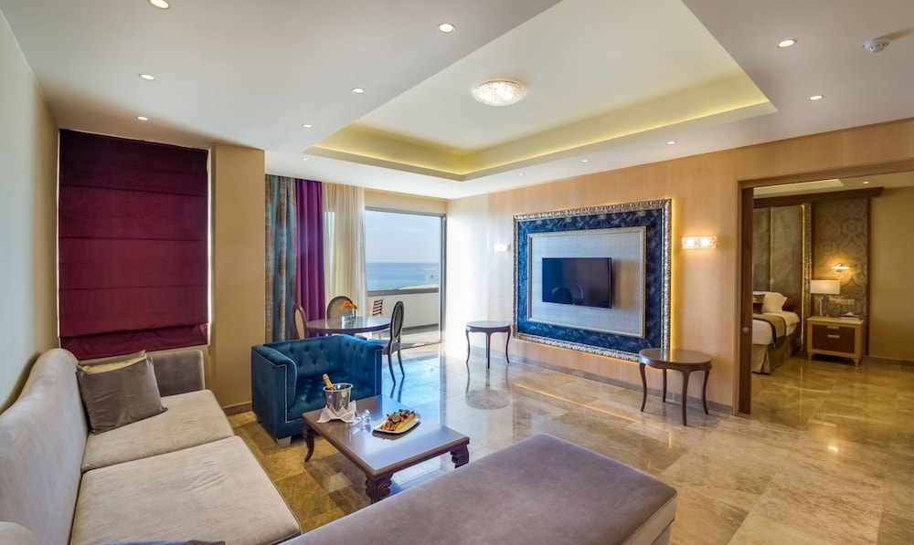 Adams Beach Hotel & Spa — Hotel rooms in Ayia Napa, Famagusta Region