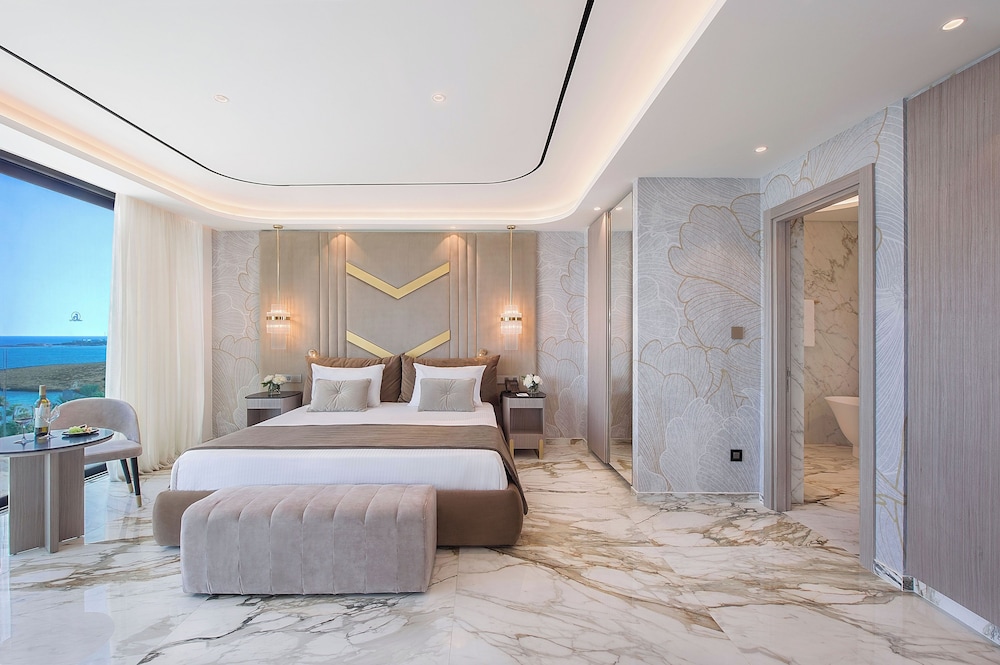 Adams Beach Hotel & Spa — Hotel rooms in Ayia Napa, Famagusta Region