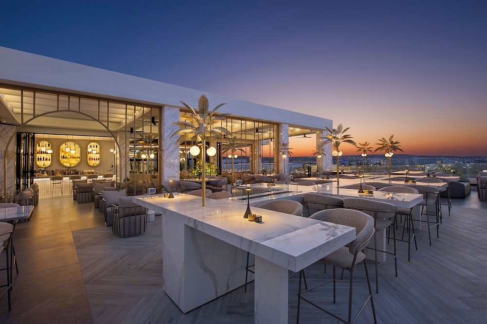 Adams Beach Hotel & Spa - zdjęcie 5