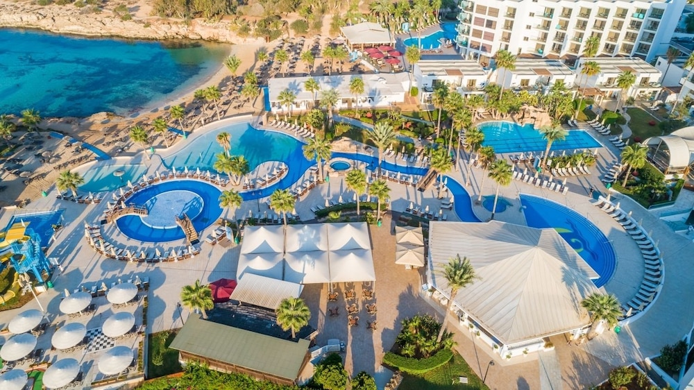 Adams Beach Hotel & Spa — Swimming pool in Ayia Napa, Famagusta Region