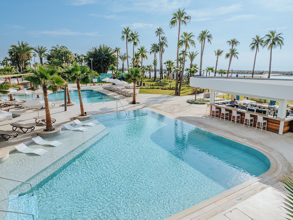 Lordos Beach Hotel & Spa — Swimming pool in Oroklini, Larnaca Region