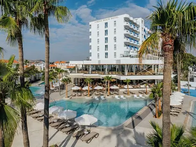 Lordos Beach Hotel & Spa