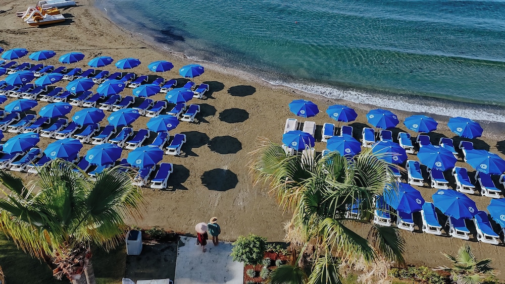 Lordos Beach Hotel & Spa — Beach in Oroklini, Larnaca Region