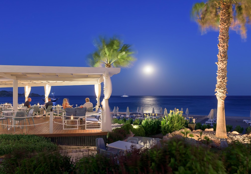 Rodos Palladium Leisure & Wellness — Restaurant & bars in Kallithea (Rhodes), South Aegean
