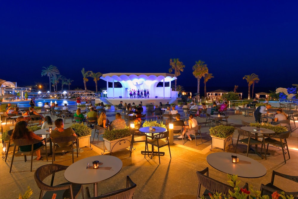 Rodos Palladium Leisure & Wellness — Restaurant & bars in Kallithea (Rhodes), South Aegean