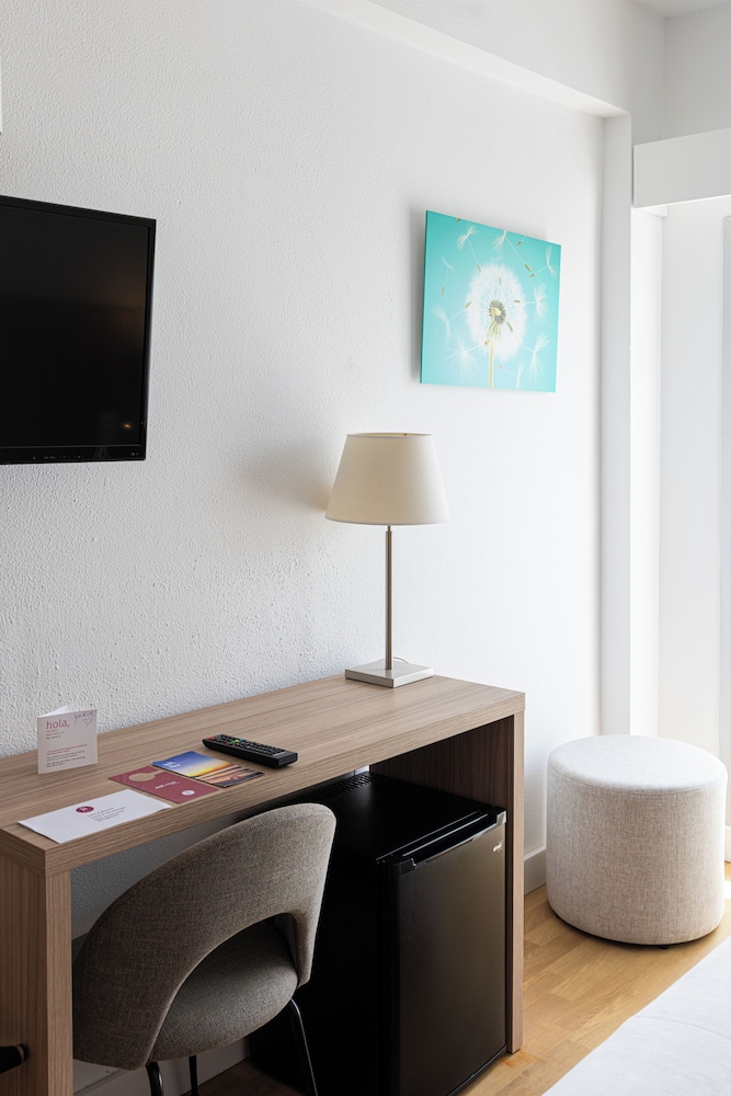 Hotel JS Miramar — Hotel rooms in Can Picafort, Balearic Islands