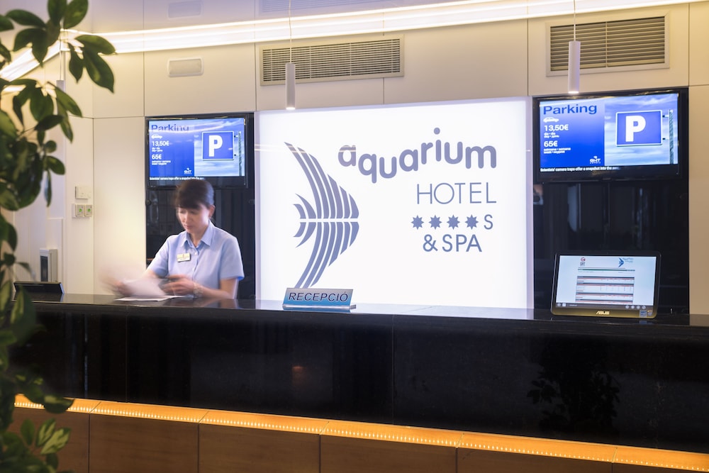 Hotel GHT Aquarium & Spa — Hotel building in Lloret de Mar, Catalonia