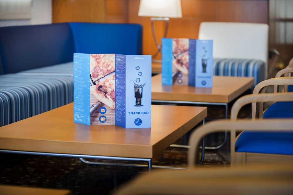 Hotel GHT Aquarium & Spa — Restaurant & bars in Lloret de Mar, Catalonia