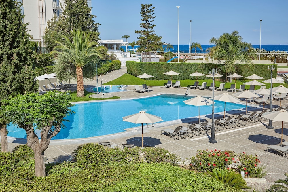 Sheraton Rhodes Resort - zdjęcie 3