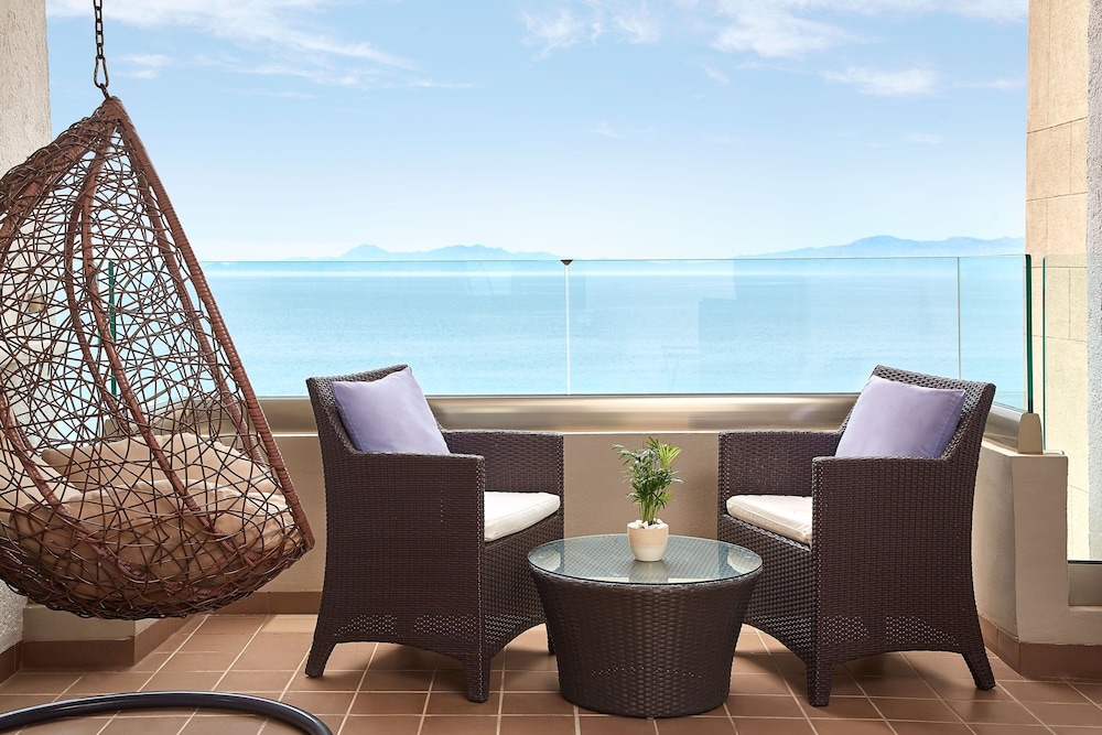 Sheraton Rhodes Resort — Hotel rooms in Rhodes Town, South Aegean