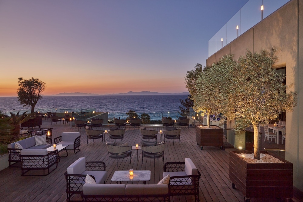 Sheraton Rhodes Resort — Restaurant & bars in Rhodes Town, South Aegean