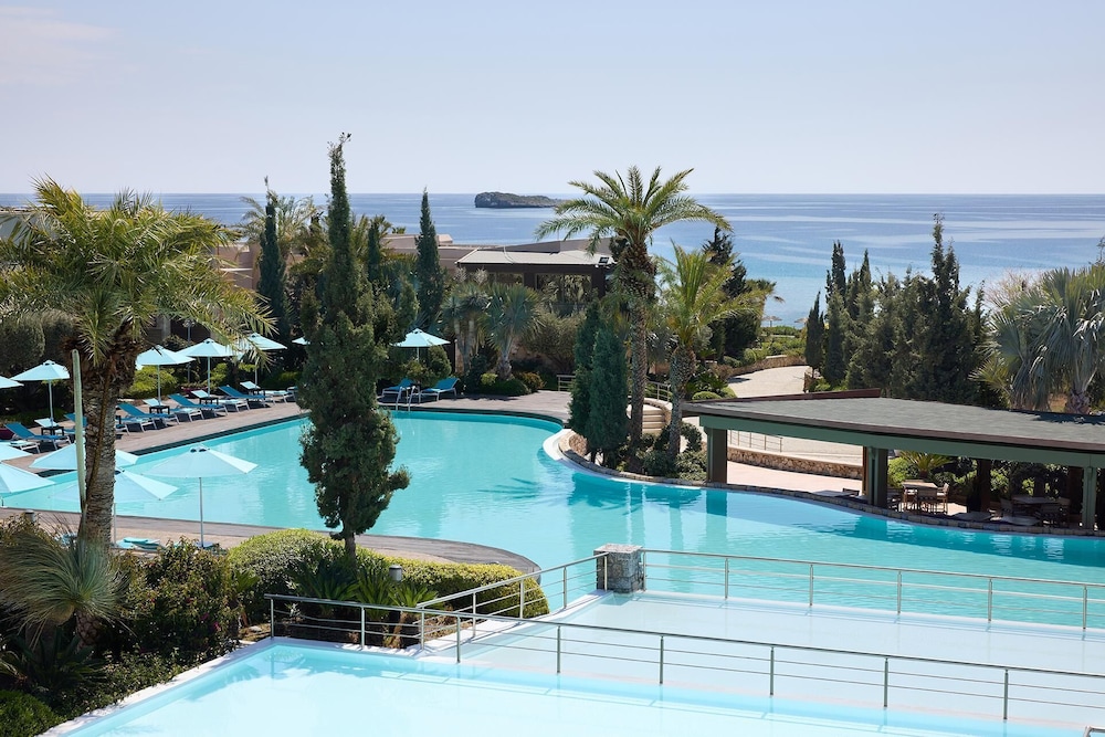 Aquagrand Artistic Luxury Beach Resort - Adults Only — Swimming pool in Lindos, South Aegean