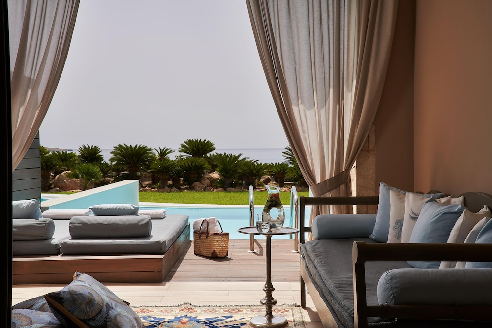 Aquagrand Artistic Luxury Beach Resort - Adults Only — Hotel rooms in Lindos, South Aegean