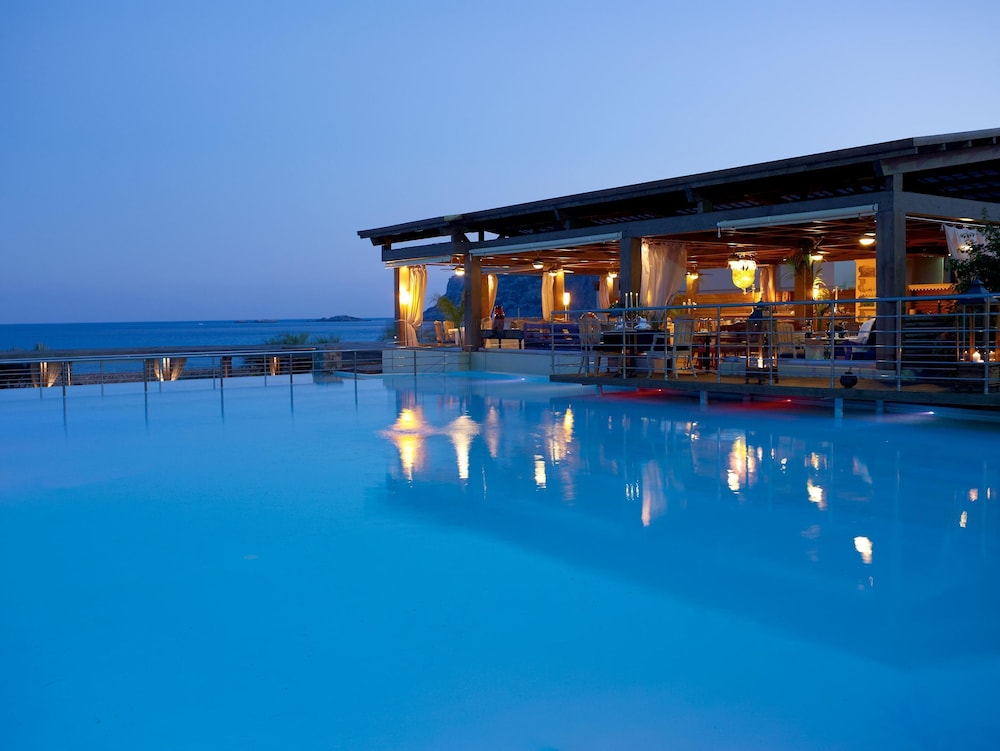 Aquagrand Artistic Luxury Beach Resort - Adults Only — Swimming pool in Lindos, South Aegean