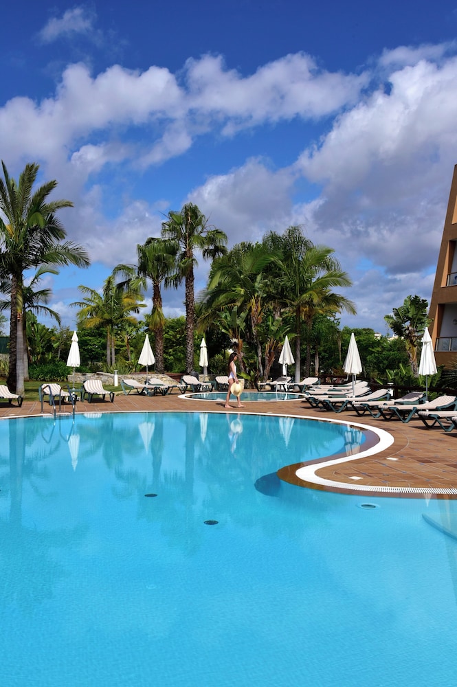 Pestana Alvor Park — Swimming pool in Alvor, Faro