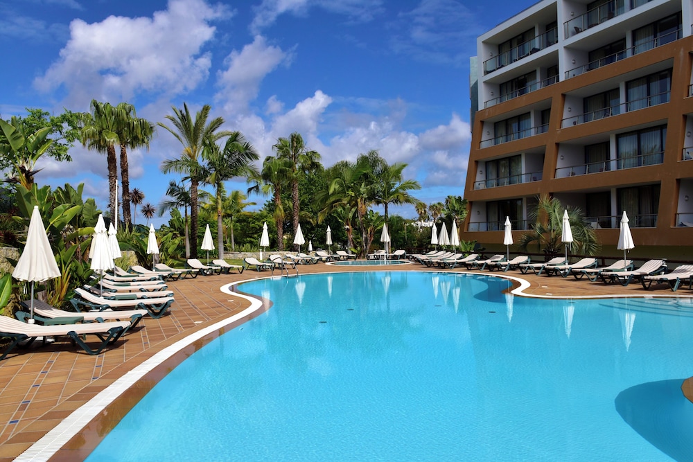 Pestana Alvor Park — Swimming pool in Alvor, Faro