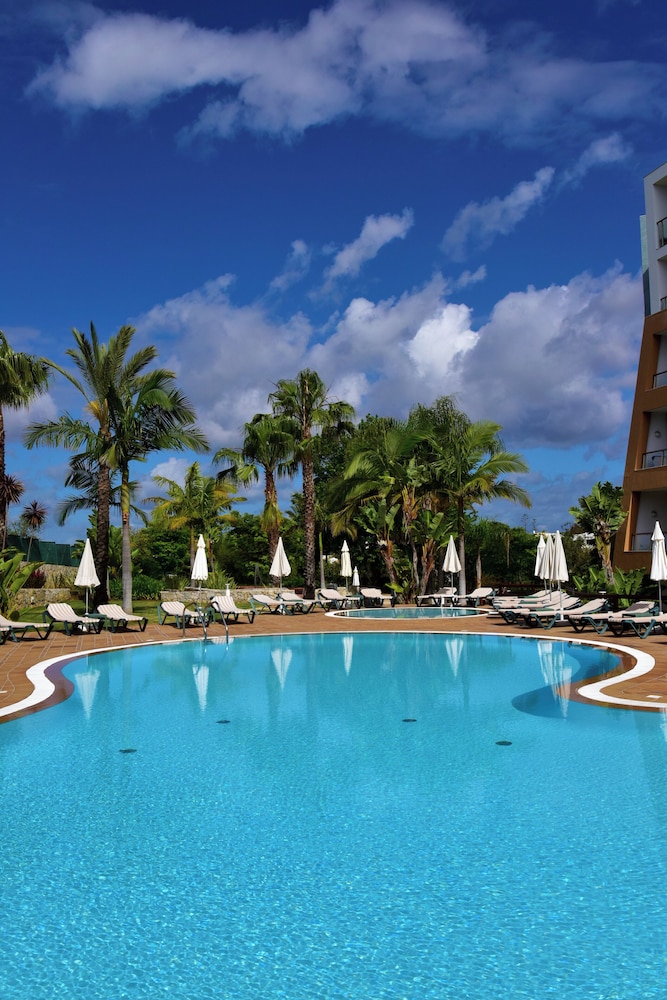 Pestana Alvor Park — Swimming pool in Alvor, Faro