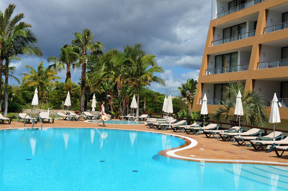 Pestana Alvor Park — Swimming pool in Alvor, Faro