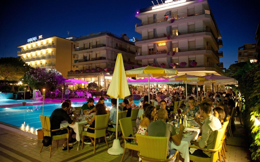 Hotel Sirenetta — Restaurant & bars in Jesolo, Veneto