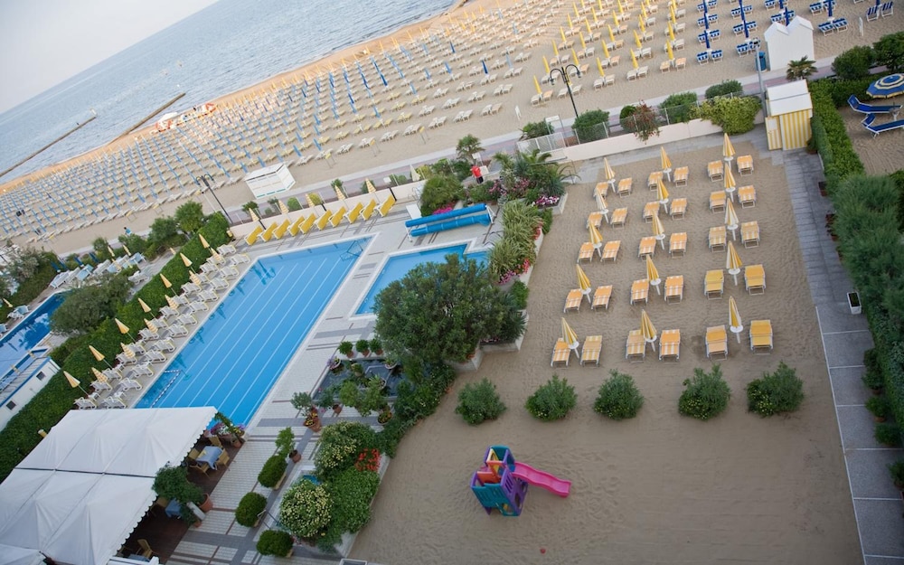 Hotel Sirenetta — Beach in Jesolo, Veneto