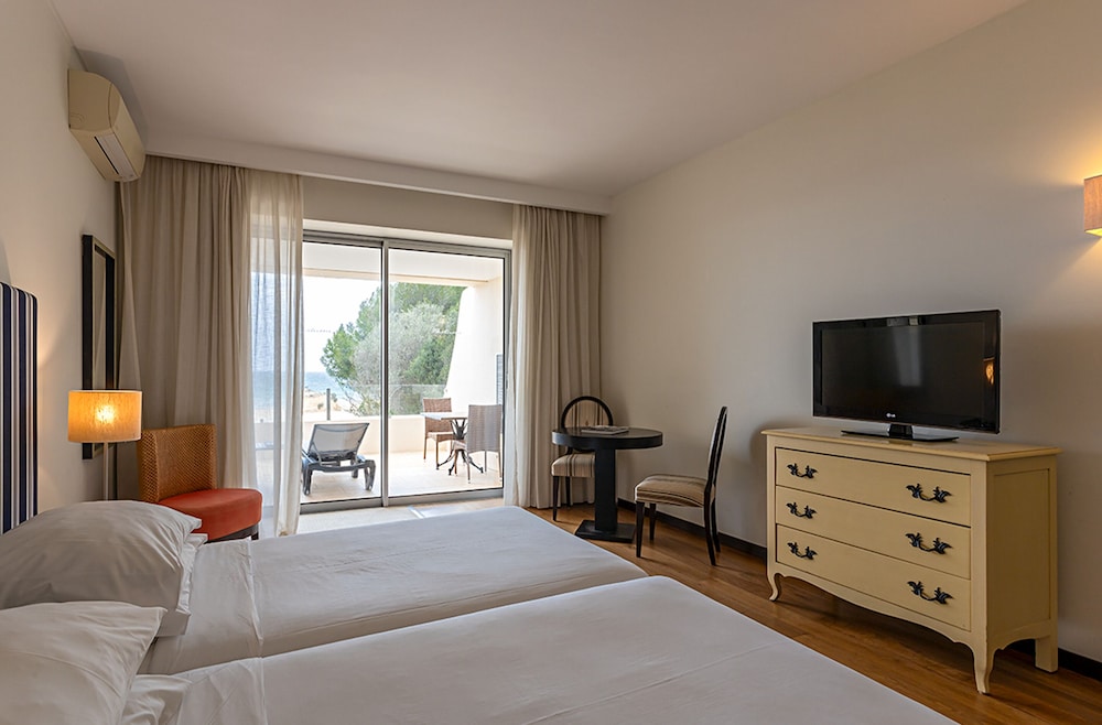 Pestana Alvor Praia Beach & Golf Hotel — Hotel rooms in Alvor, Faro